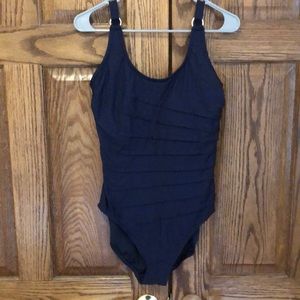 Calvin Klein Women’s One Piece “Tummy Control” Swimsuit